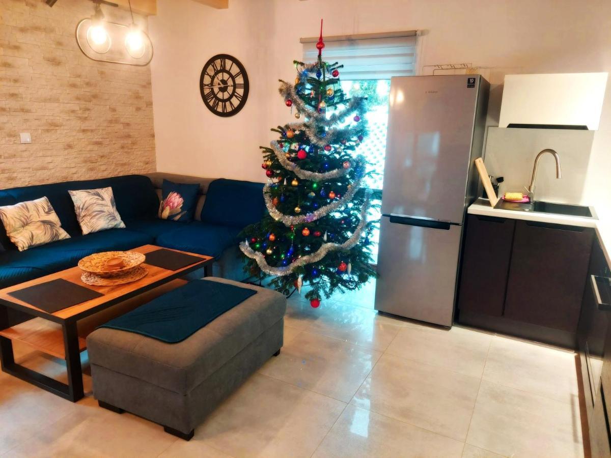 Zielony Zakatek 2 Sosnowka Buitenkant foto