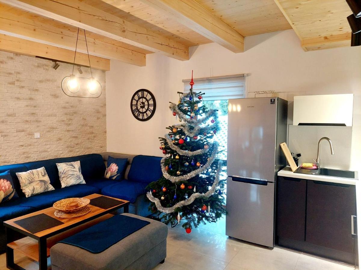 Zielony Zakatek 2 Sosnowka Buitenkant foto